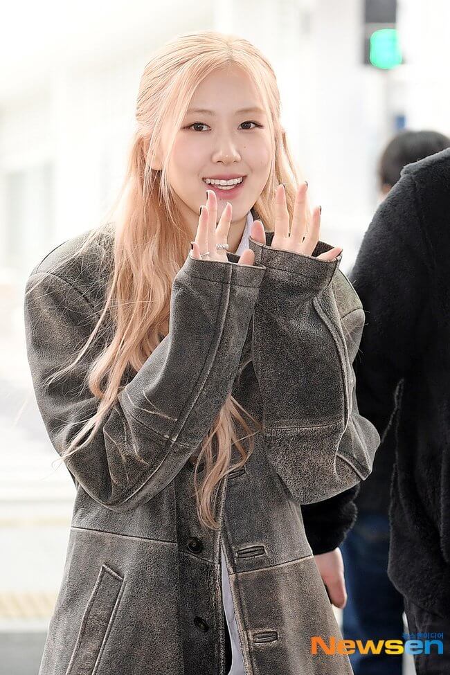 Blackpink Rose Distressed Oversized Leather Coat Women