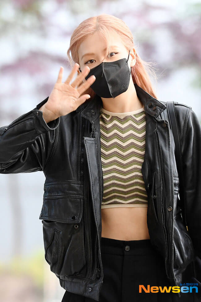 Rose Black Leather Jacket Blackpink Airport Fashion