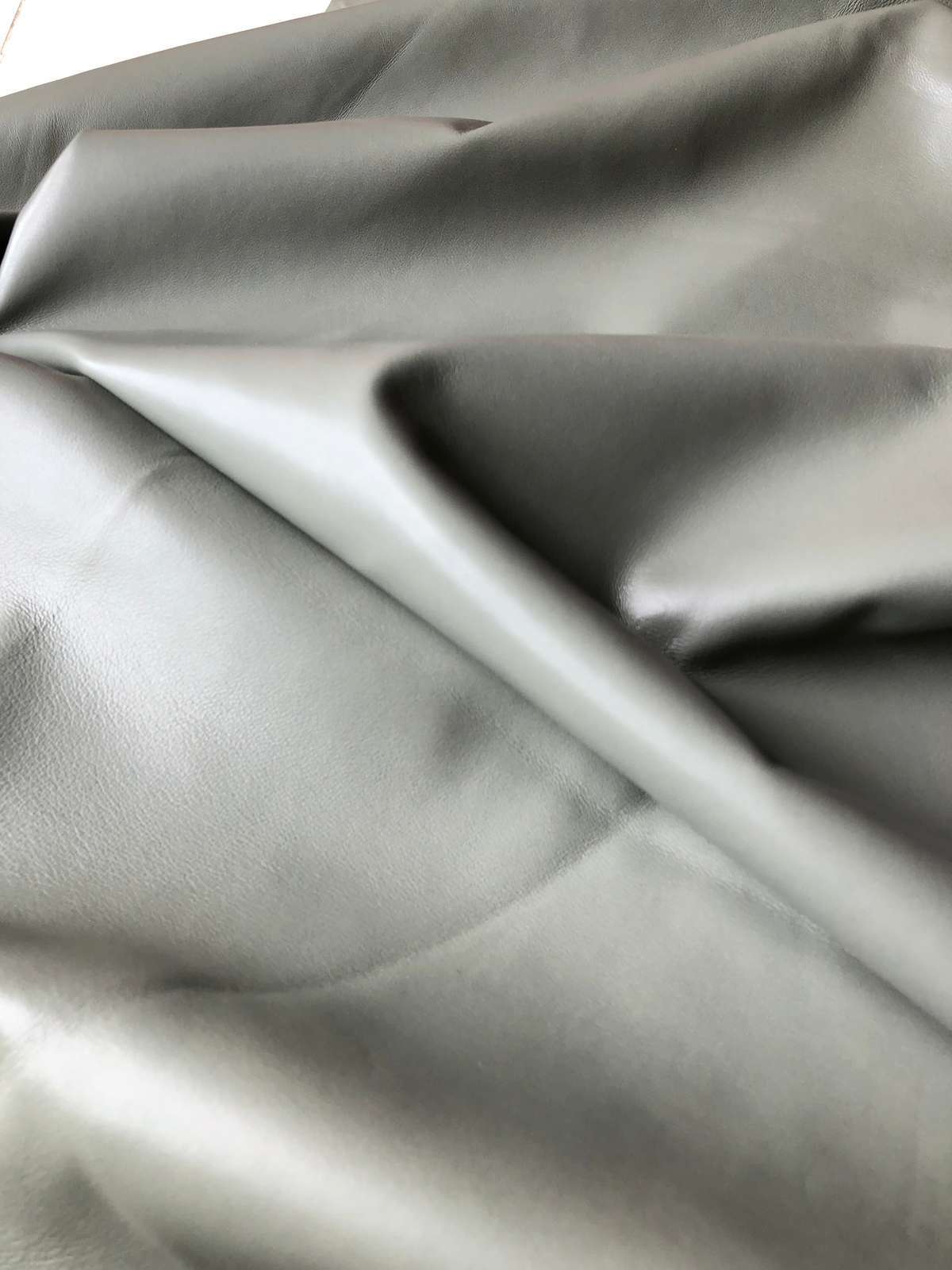 Light Grey Nappa Sheepskin Leather Hide, showing 0.8mm thin temper for crafting