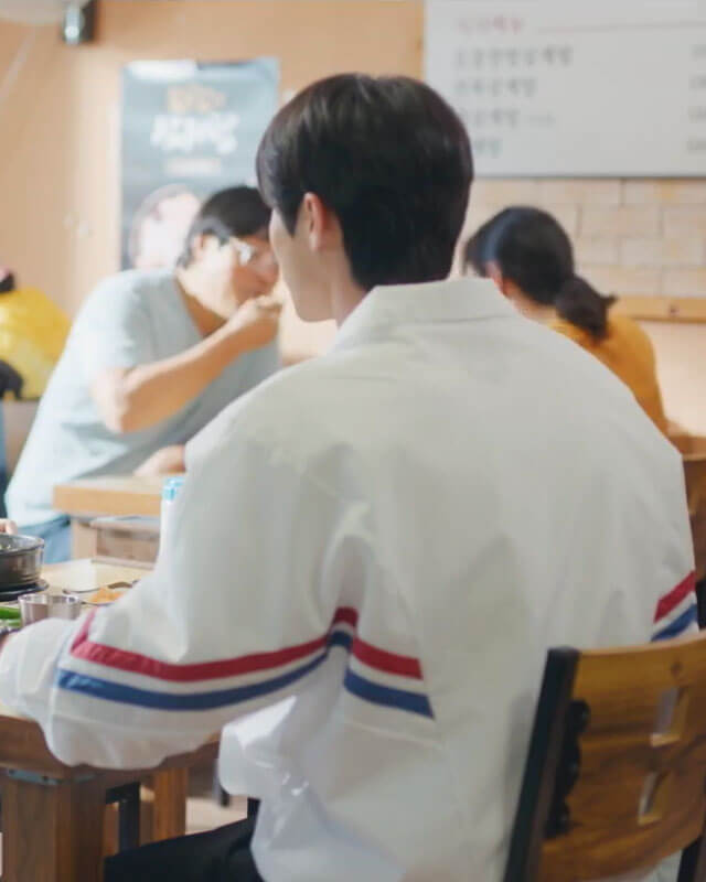 Lovely Runner Ryu Sun-Jae White Jacket